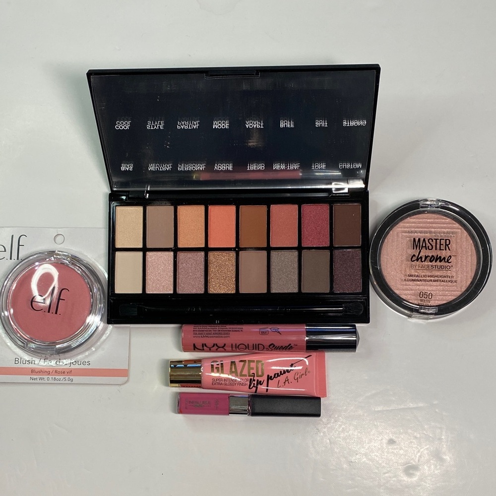 New Makeup Bundle #8,Revolution Eyeshadow Palette, 1 Blush, 1 Highlight, 3 Lip